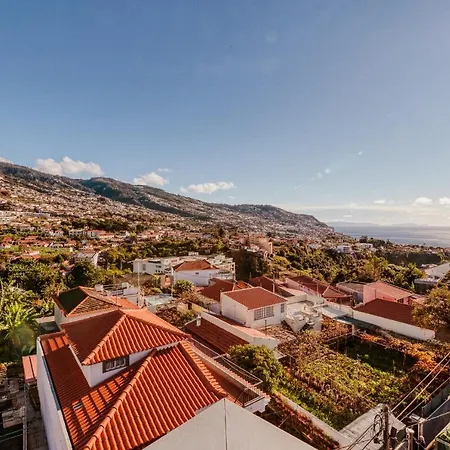 Rym - Madalenas Lägenhet