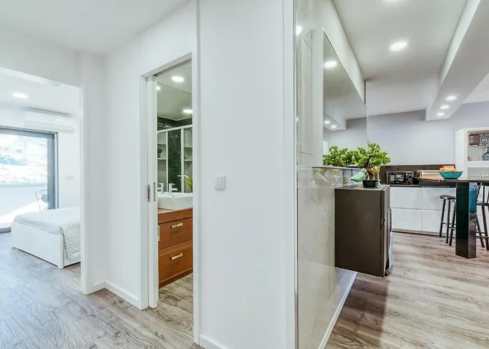 Rym - Madalenas Funchal (Madeira)