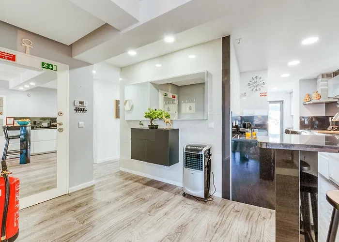 Rym - Madalenas Funchal (Madeira)